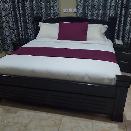 Kislas Luxury Hotel Adenta 외부 사진